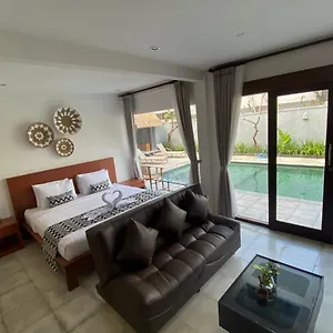 3* Hotel Grey House Monkey Forest